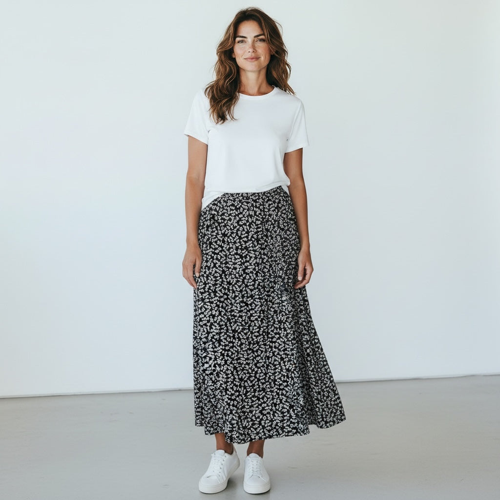 Mono Floral Maxi Skirt Hiding Bella