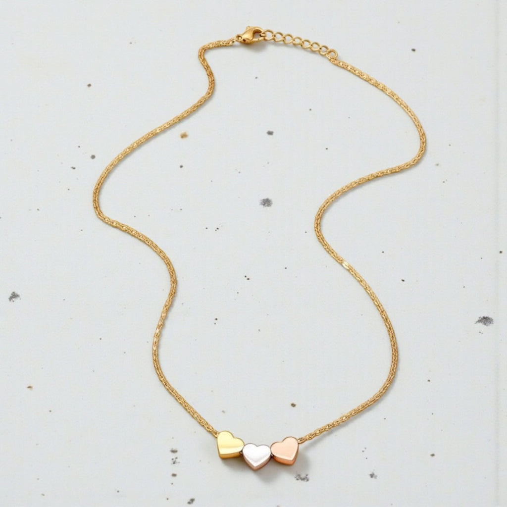 Three Hearts Pendant Hiding Bella